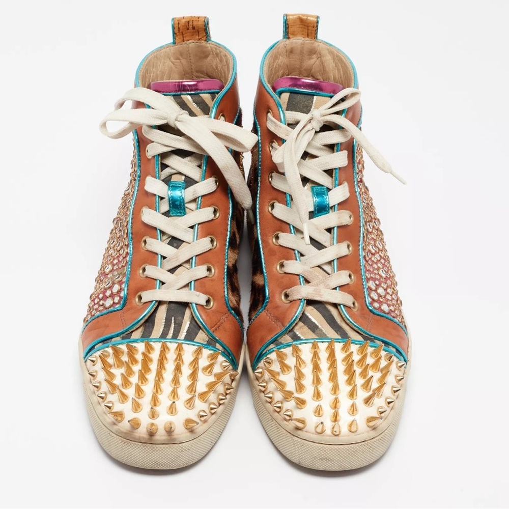 Desperately in Search of this Louboutin in 39.5 - Picture 3 of 3